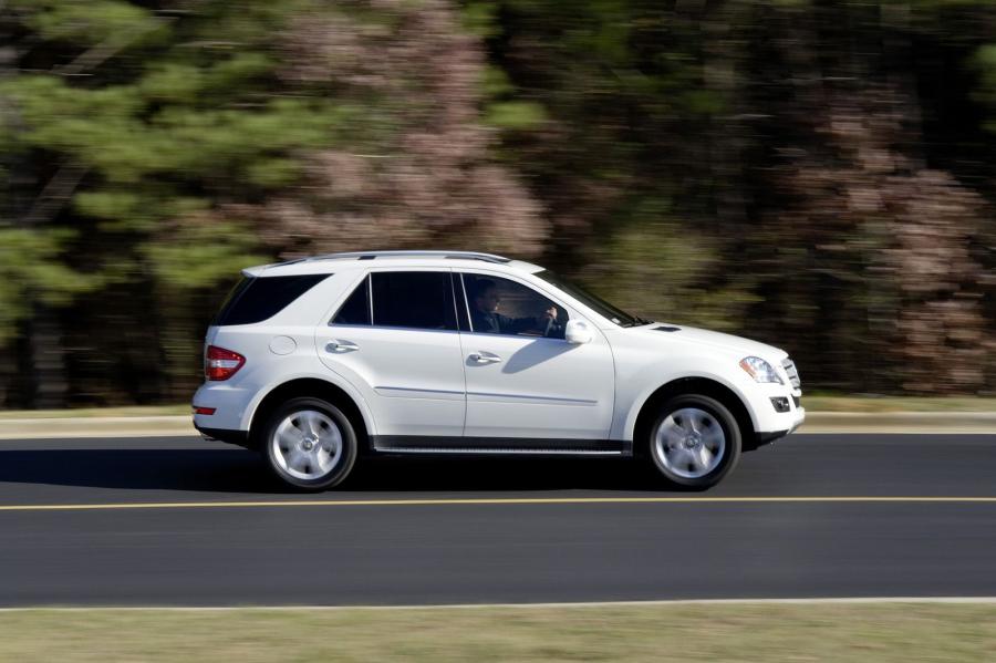  Mercedes-Benz ML320 BlueTEC 2007 года  (фото 2 из 2)